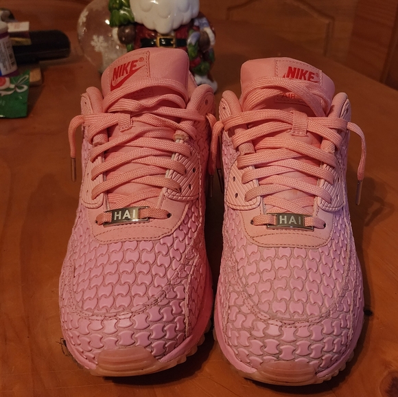 Nike Shanghai strawberry air max (limied region release) - Picture 3 of 4